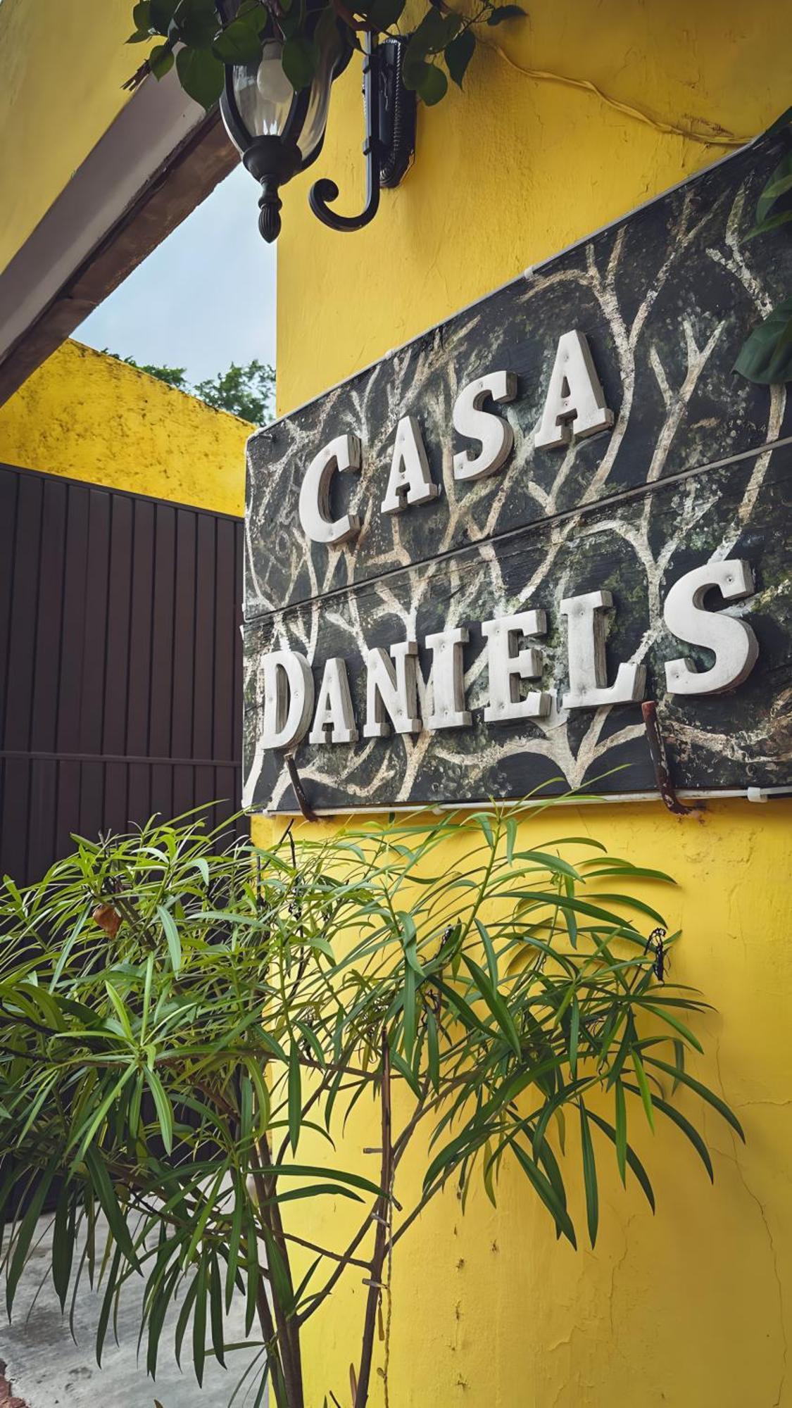 Casa Daniels Guesthouse Valladolid  Exterior foto